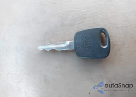 1999 Ford F-150 Lariat/Xl/Xlt из США, поврежденный, VIN 1FTRX17L2XNA03102